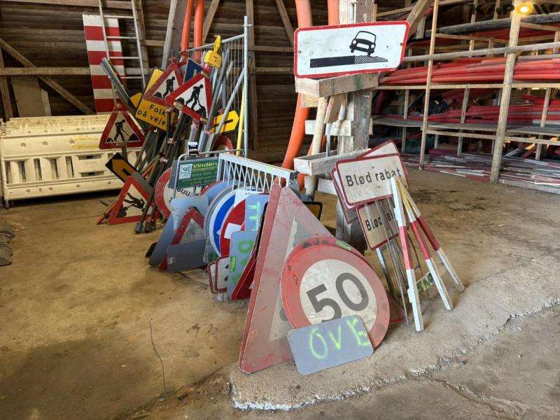 Road signs 1