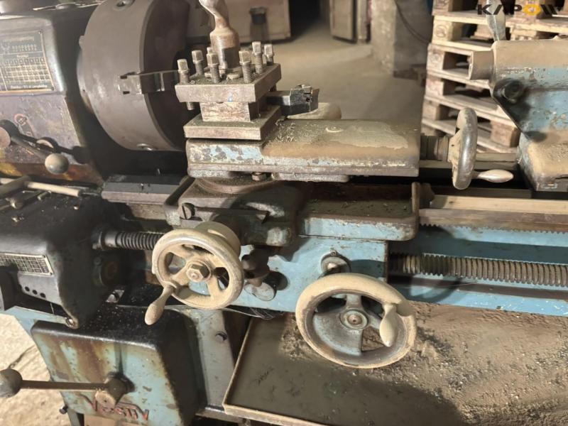 Vesuvius lathe 10