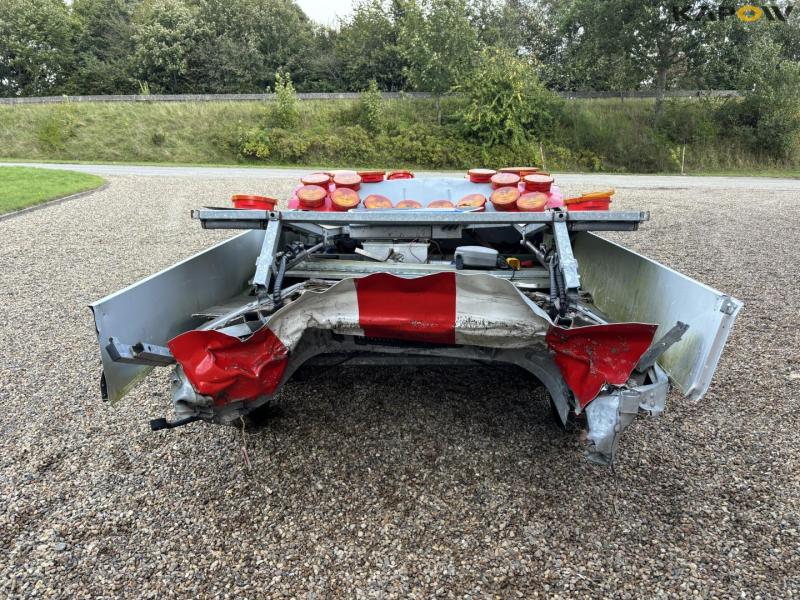 Vezeko trailer with light board 6