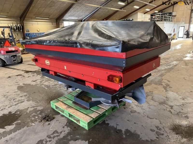 Vicon RS-W fertilizer spreader 5