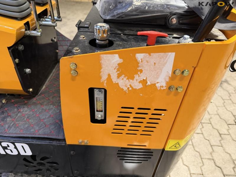 Vicsec VC 13D mini excavator 36