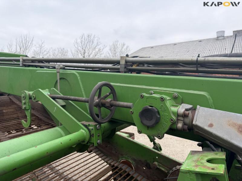 Vision by Standen potato harvester 22