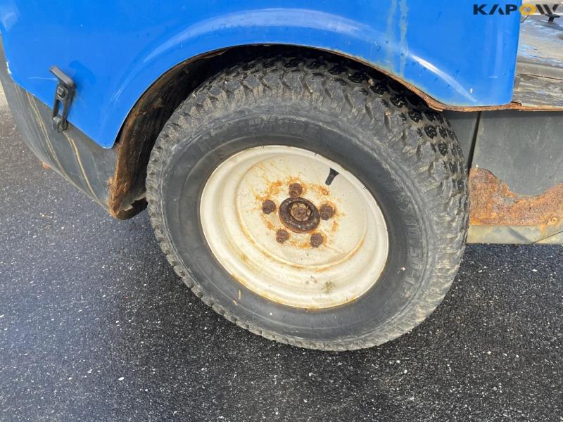 Vitra 2037 tool carrier with sweeper 17