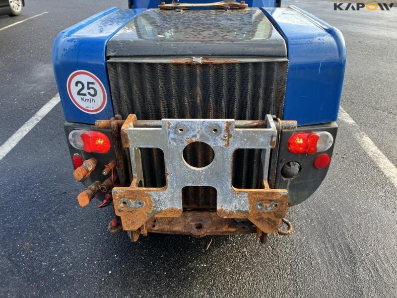 Vitra 2037 tool carrier with sweeper 18