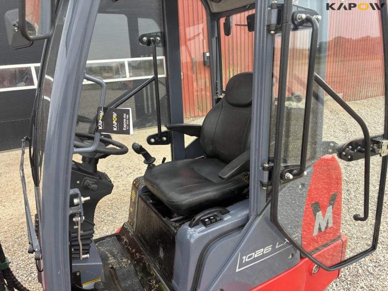 VM Loader 1026 LXC skid steer loader 43