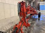 Vogel and Noot 8 furrow reversible plough 14
