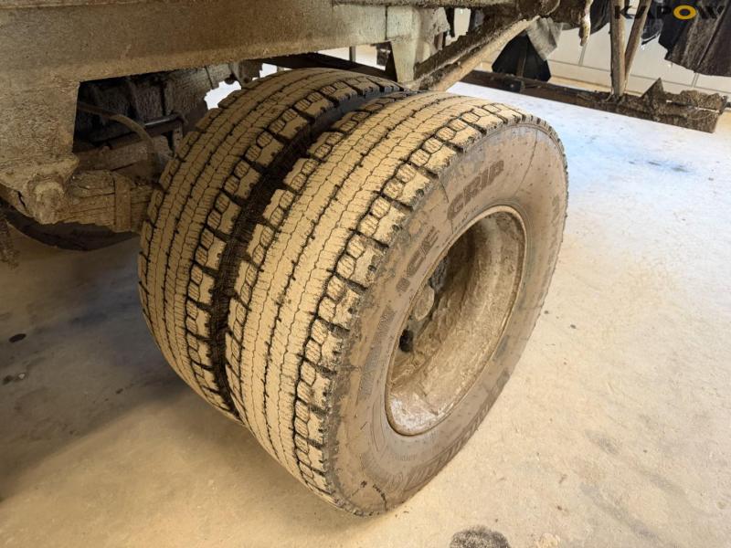 Trailer with potato canvas covers 19