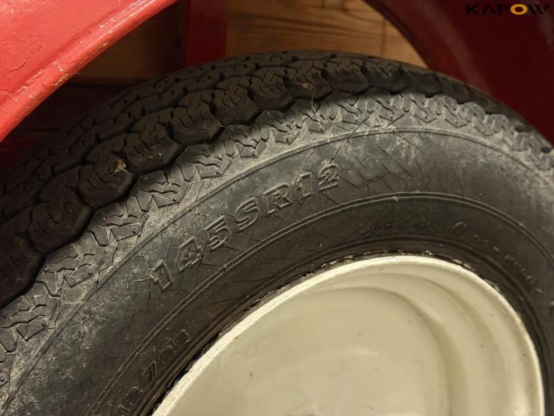 Carriage with seating 29