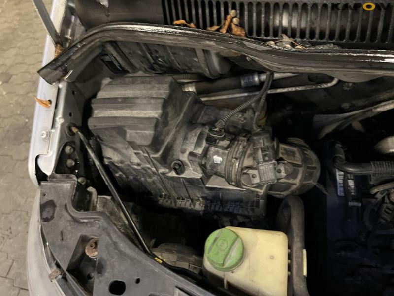 Volkswagen Transporter 2.0 TDI 140HK 24