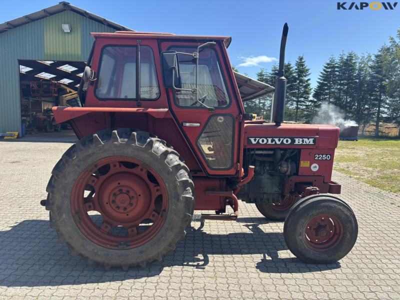 Volvo 2250 tractor 4