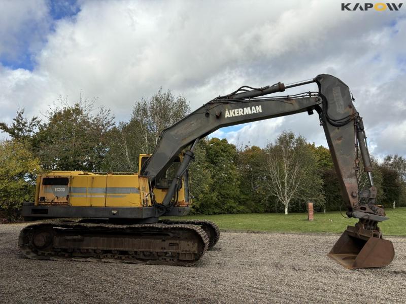 Åkerman EC 300 excavator 4