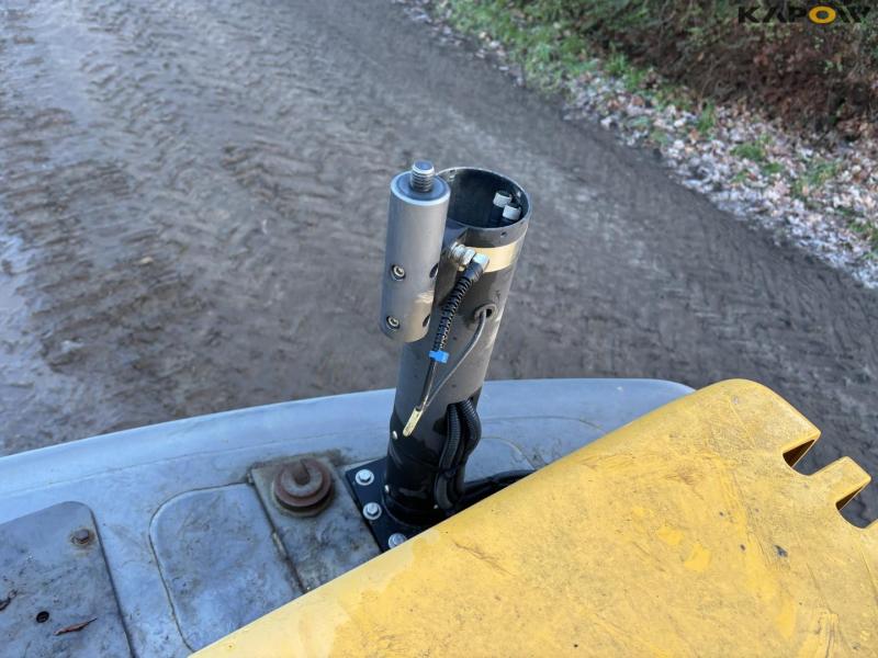 Volvo EC 2500 excavator 34