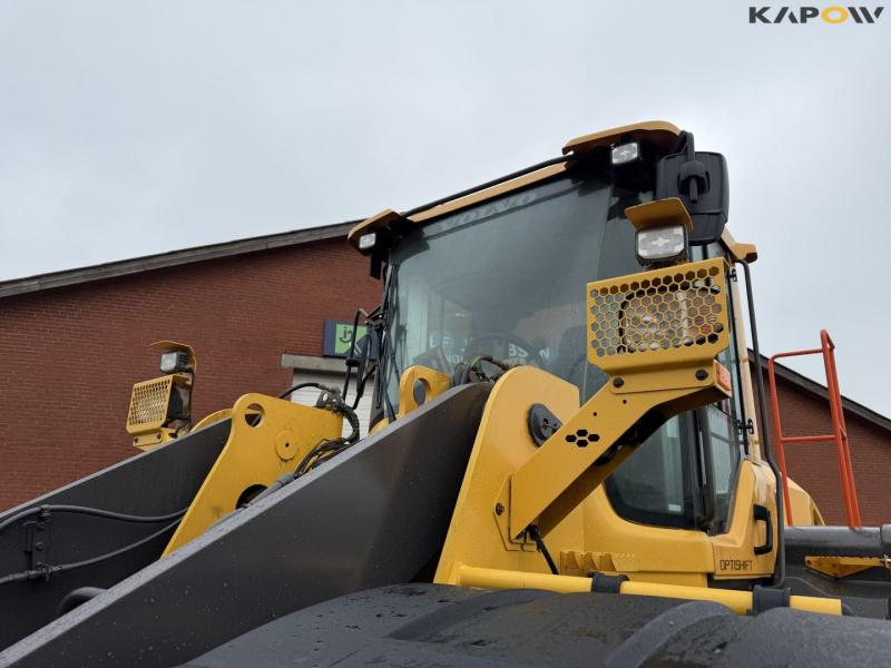Volvo L110H wheel loader 20