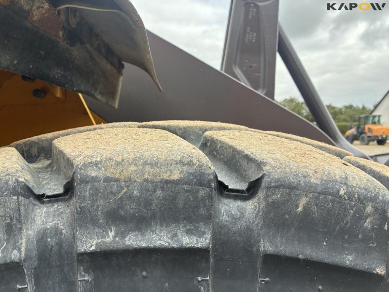Volvo L110H wheel loader 33