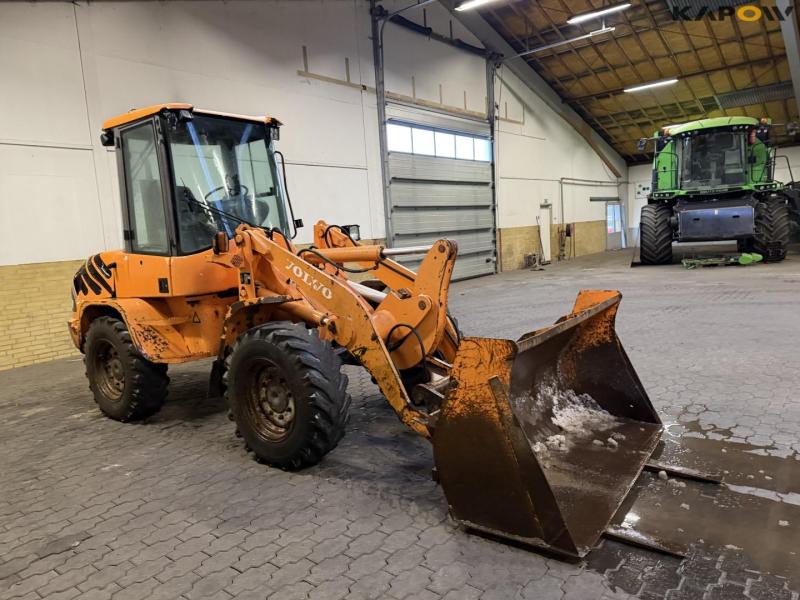 Volvo L30Z wheel loader 3