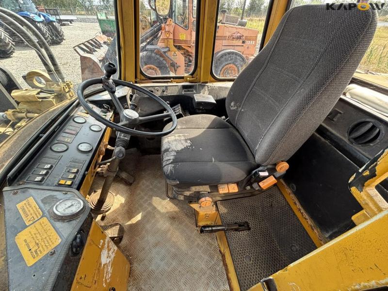 Volvo L90 wheel loader 62