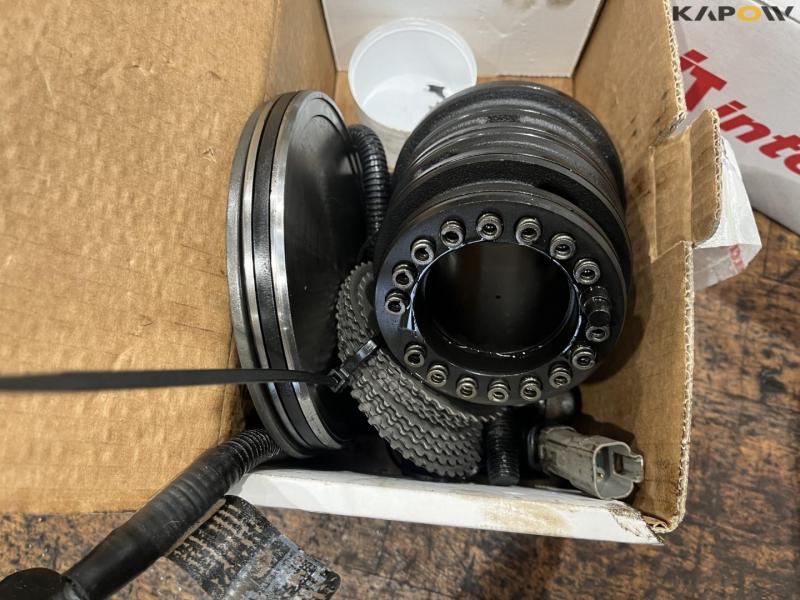 Volvo MC115CT4 skid steer 16