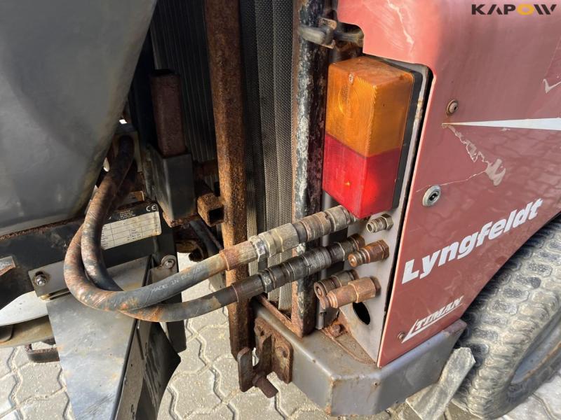 VPM 3400 tool carrier with tools 17