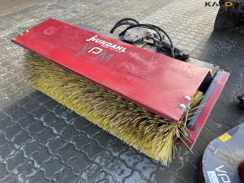 VPM 3400 tool carrier with tools 42