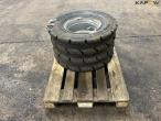 Vredestein 400/50-15.5 complete wheels 8