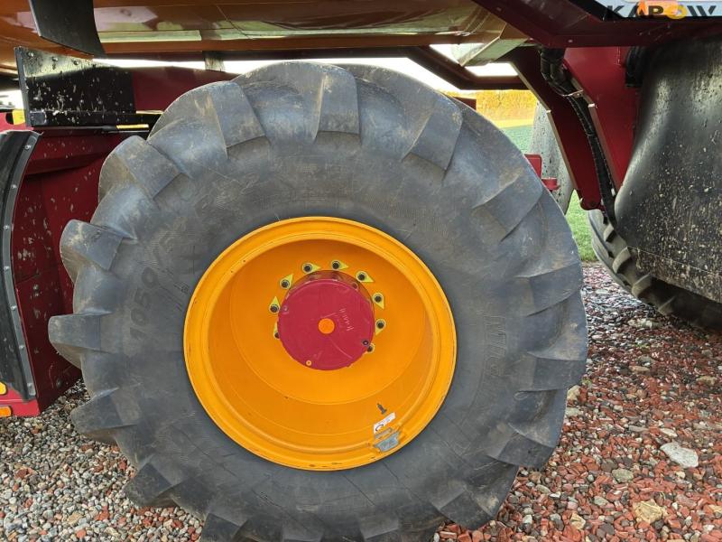 Vredo VT4556 tractor/ Vredo ZBV 2500Zc trailer 56