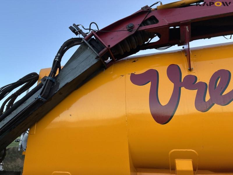 Vredo VT4556 tractor/ Vredo ZBV 2500Zc trailer 81