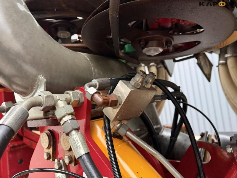 Vredo ZB3-12068 injector 17