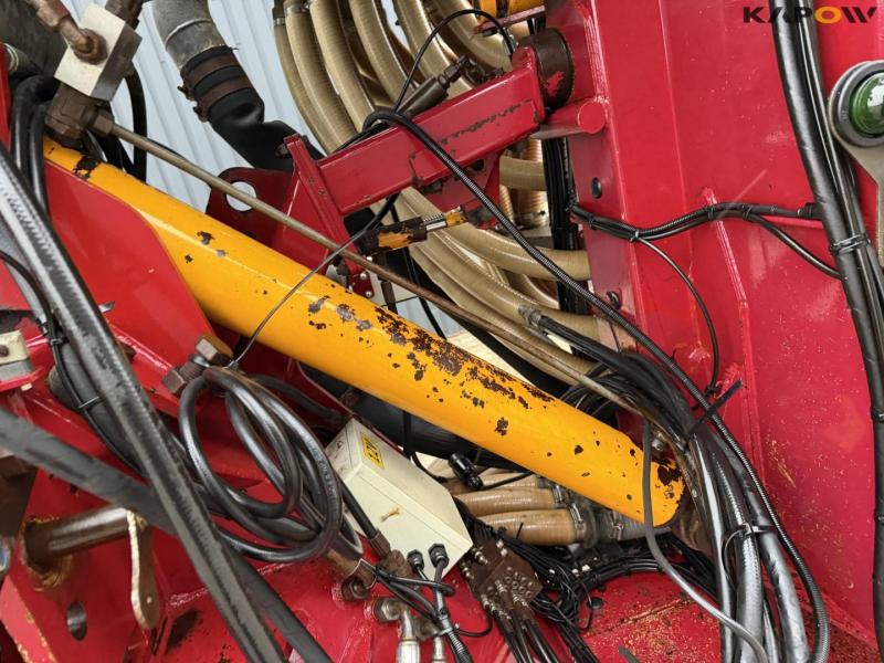 Vredo ZB3-12068 injector 11