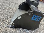 VS Steel bucket with MH hitch 11