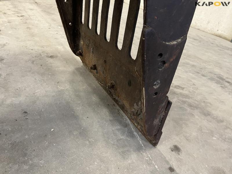 VTN MD 100S sorter grab with S70 hitch. 11