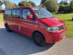 VW Caravelle 2.0 TDI bus 9 people 3