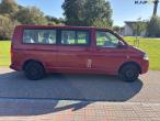 VW Caravelle 2.0 TDI bus 9 people 4