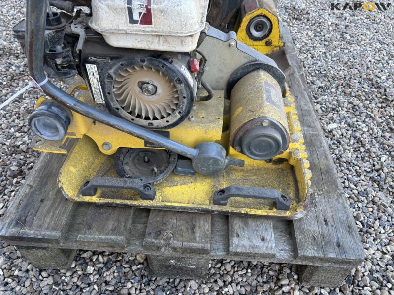 Wacker Neuson plate vibrator 21