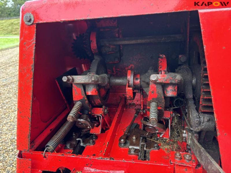 Wegler AP52 small baler 18