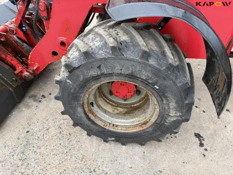 Weidemann 1770 skid steer loader 37