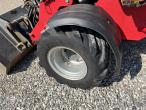 Weidemann 1880 skid steer loader 12