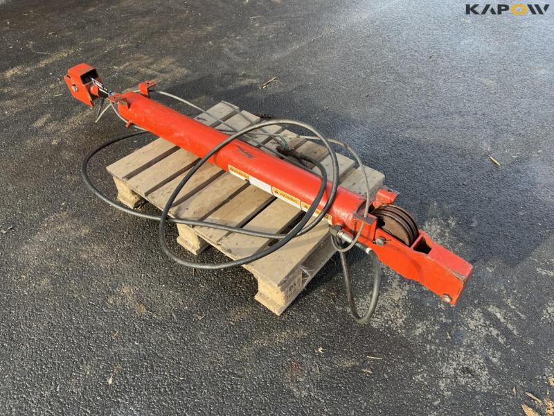Lifting cylinder for Westfield grain auger 3
