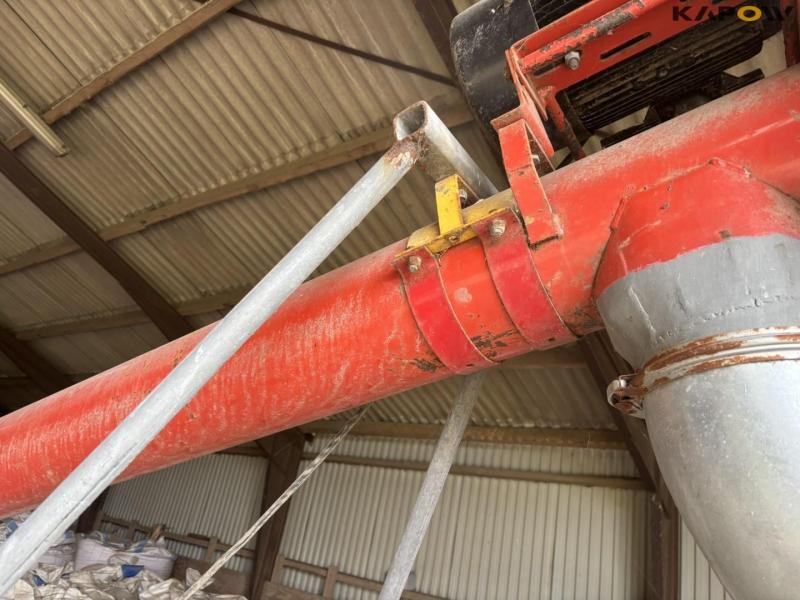 Westfield VB 816 grain auger 20