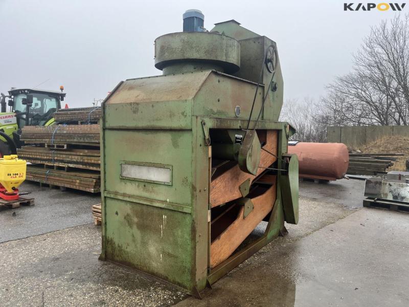 Westrup SL60 grain cleaner 1