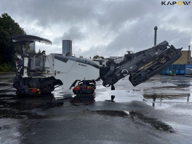 Wirtgen W100 CFI asphalt cutter with conveyor belt 4