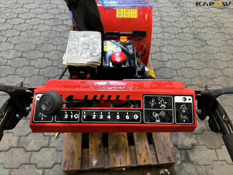 Wolf Garten snow thrower 11