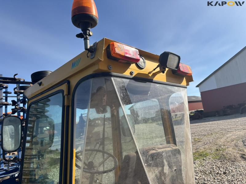 Wulff 400 tool carrier with broom 54