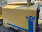 Wulff 400 tool carrier with broom 44