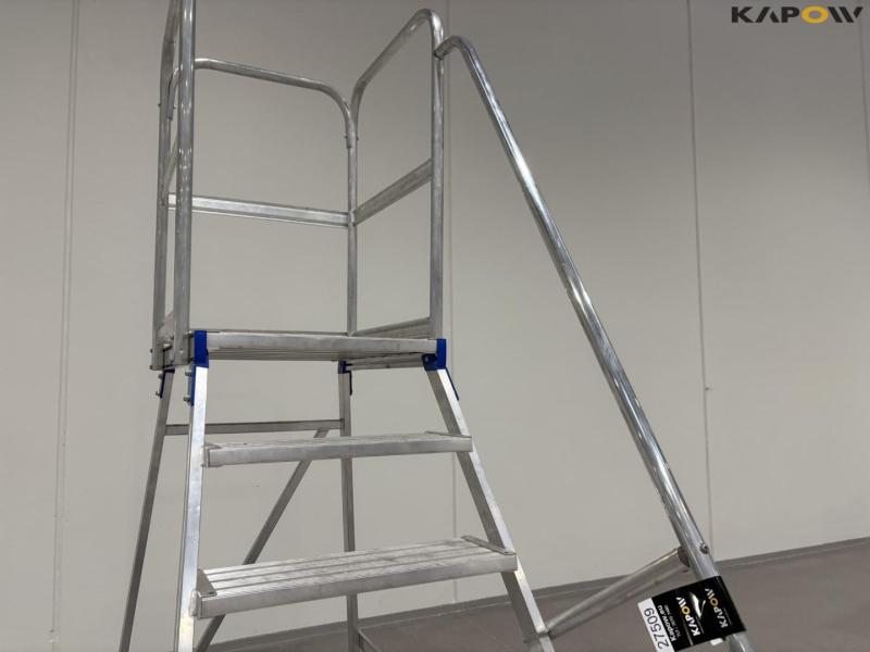 Zarges EN 131-7 platform ladder 11