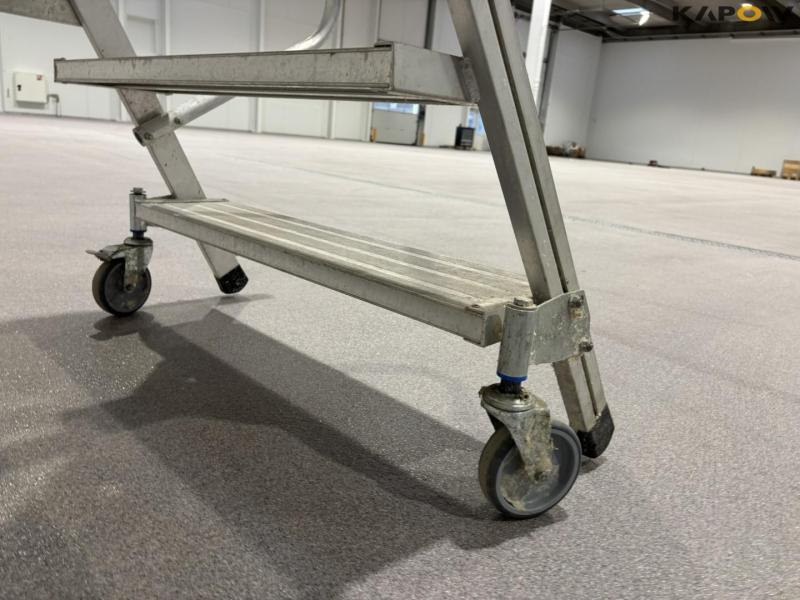 Zarges EN 131-7 platform ladder 14