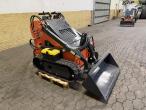 ZVOX SU-480 skid steer loader 3