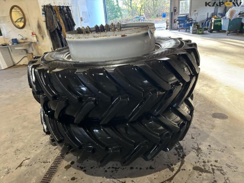 Alliance 420/85-R46 twin wheels 7