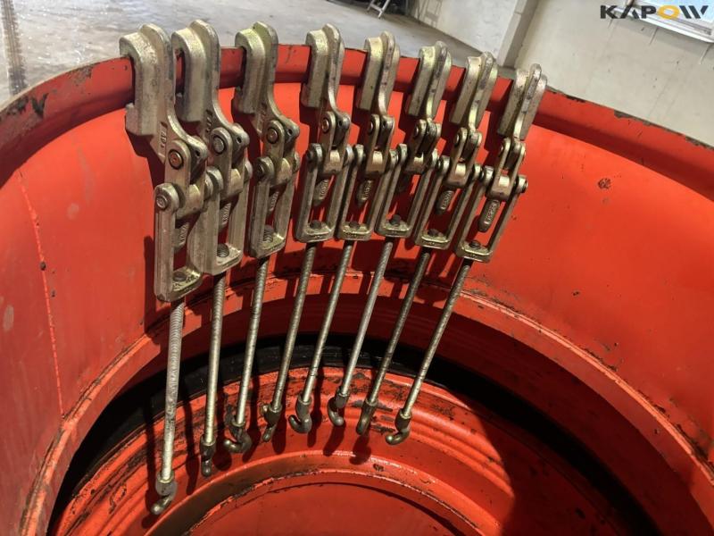 Alliance 820/85-R46 twin wheels 13