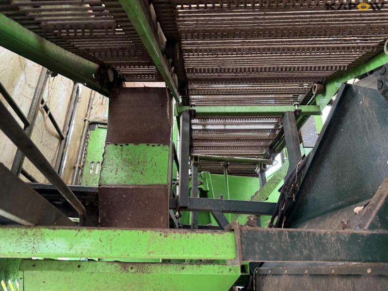 AVR Spirit 9200 potato harvester 85