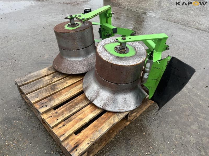 AVR equipment for opener 7